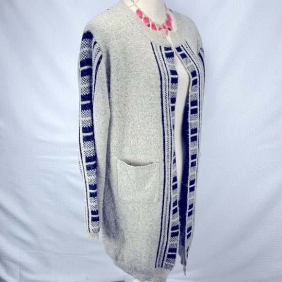 🌟Mia Maddison Long Cardigan Sweater Duster Grey Black Fuzzy Open Front M - Picture 2 of 9
